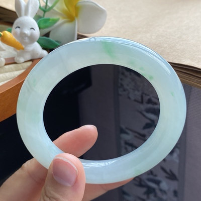 3.31批1210号，56.7-11.9-11.5飘阳绿圆条！清新度刚刚好！