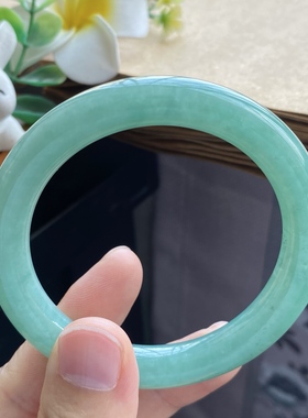 1.4批12659号53.4-9.4-9.2满绿色圆条！特别的孔雀绿色！