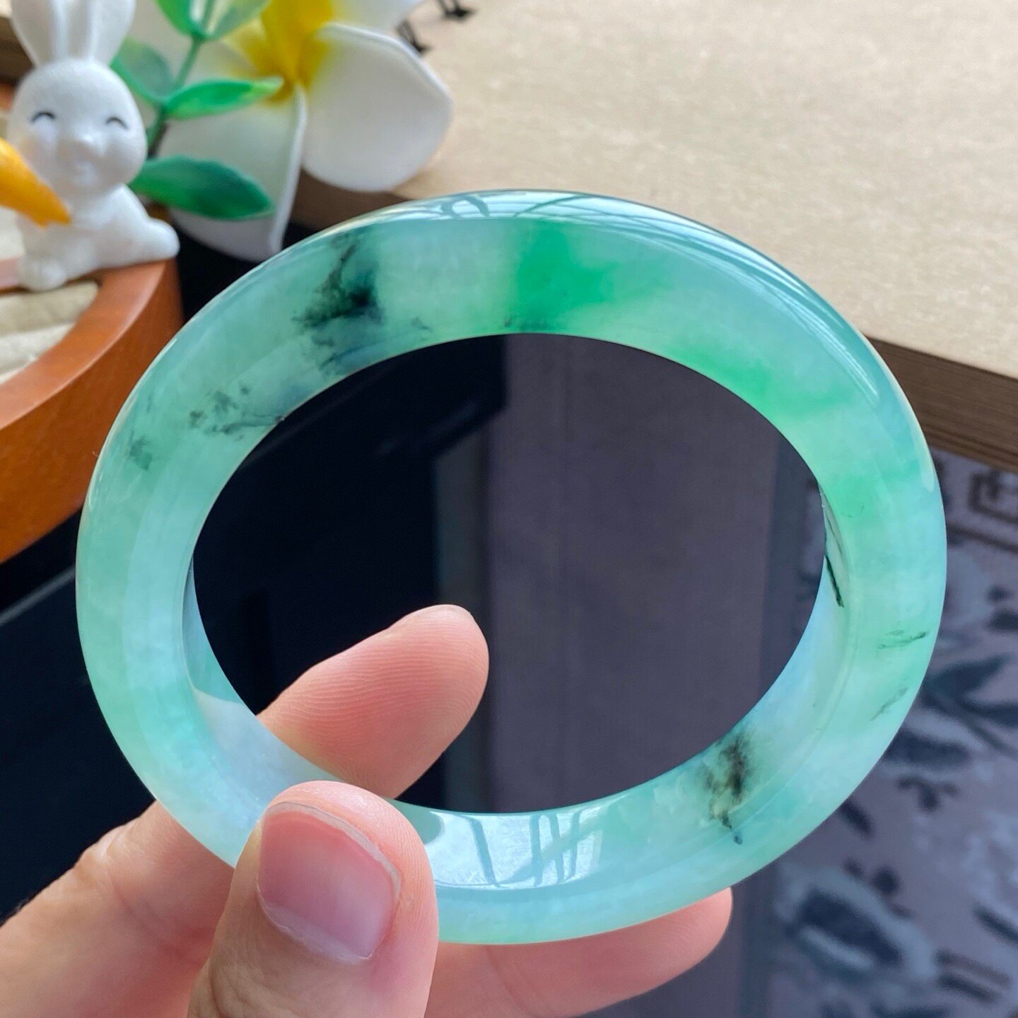 6.17批5269号57-12.8-9.5冰翠绿飘花镯！沉稳中透着苍劲！