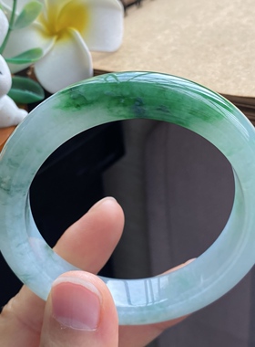 5.17批4463号55-13.2-9.1正圈翠绿色！很鲜艳明媚！