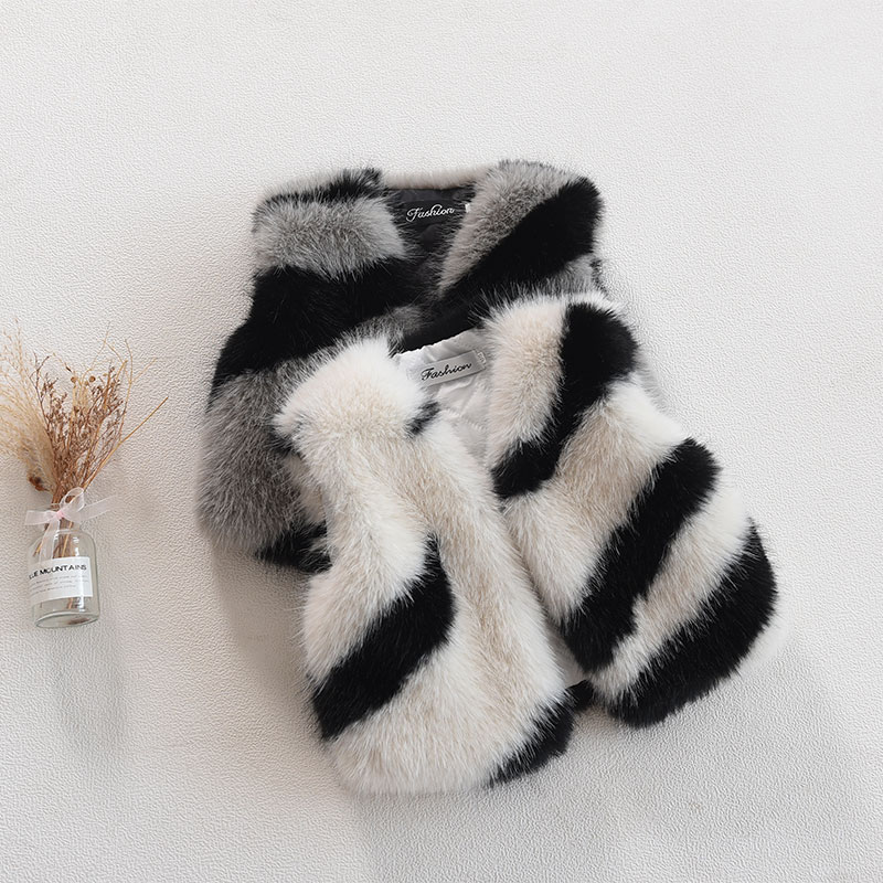 男女童马甲秋冬儿童坎肩外套2025新款毛毛仿皮草洋气可爱加厚款