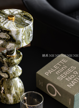 样板间大理石翡翠绿色台灯装饰摆件客厅电视柜挂画喇叭狗饰品组合