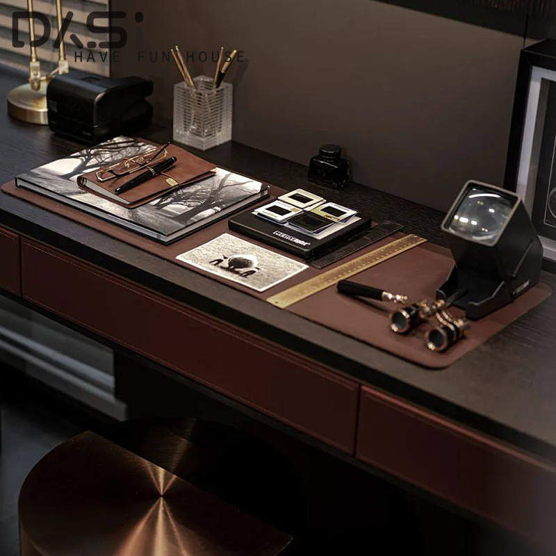 样板间书桌下拍摄组合装饰摆件现代简约客厅放大镜饰品钢笔笔筒