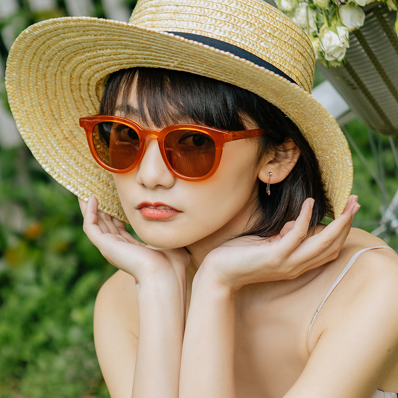 网红橘色街拍夏季INS高档墨镜