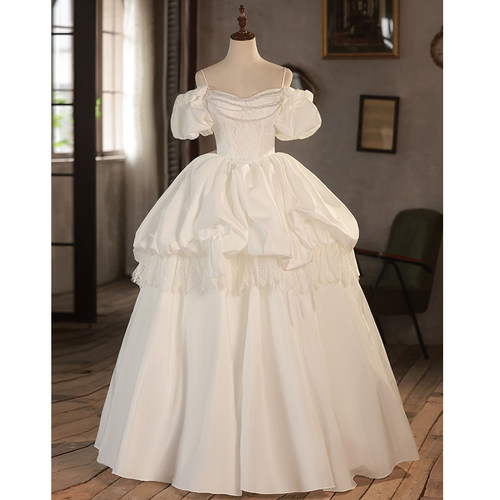 出门复古2025新款宫廷风轻婚纱女