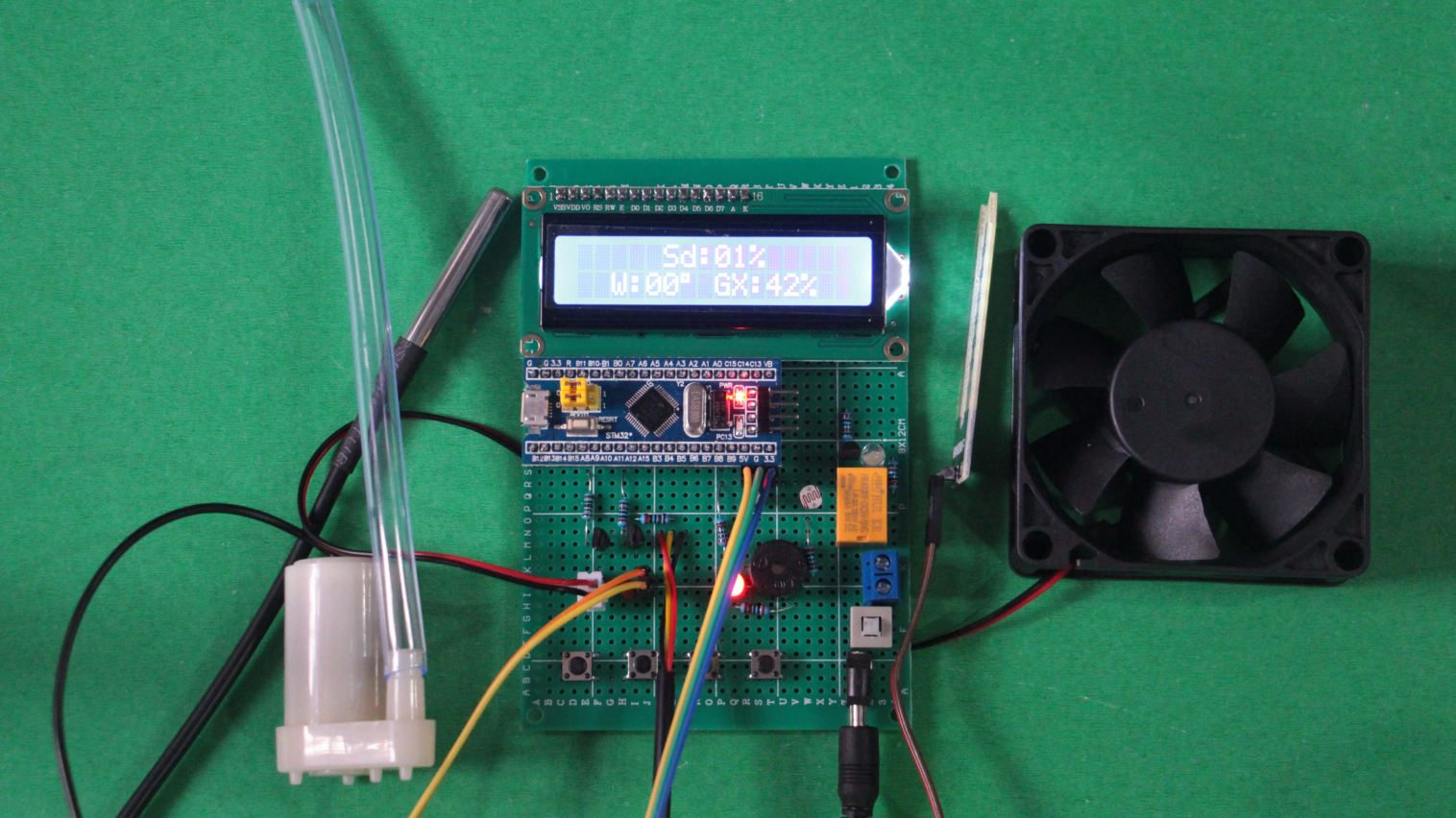 STM32单片机智能浇花系统设计土壤温湿度检测温度光照自动灌溉DIY