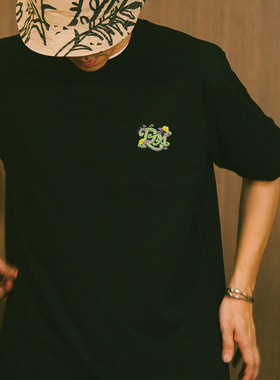 DAKYAM(达人) 2025S/S Wild Bloom TEE 花卉字体文字印花短袖T恤