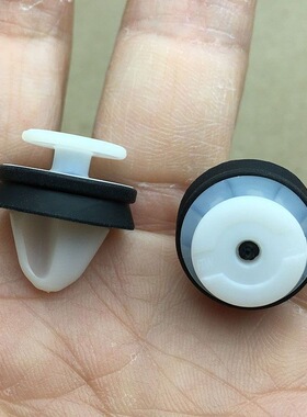 适用别克gl8es28T 653T挡风玻璃侧饰板卡扣A柱外饰板卡扣 A柱卡子