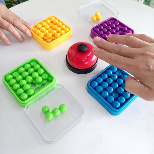 福利款自创392关便携闯关玩具