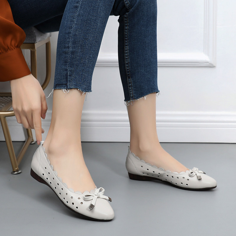 2019 new pattern Women's Shoes Spring Women's shoes summer Flat heel Hollow leather shoes Flat shoes genuine leather Round Mom shoesin the Women's Shoes, Low shoes  category - from Buy2taobao.com to provide professional Taobao agent buy service