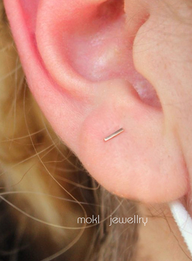 日常简约耳钉女新款秋冬耳棍养耳洞耳骨钉纯银s925耳饰隐形高级感