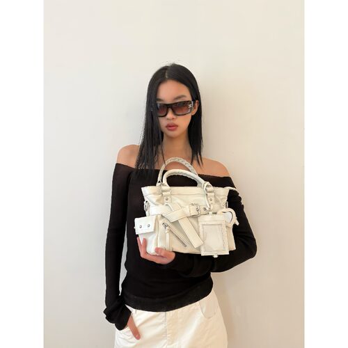 KLOAIIO原创机车包小号铆钉流苏手提通勤油蜡皮单肩腋下包