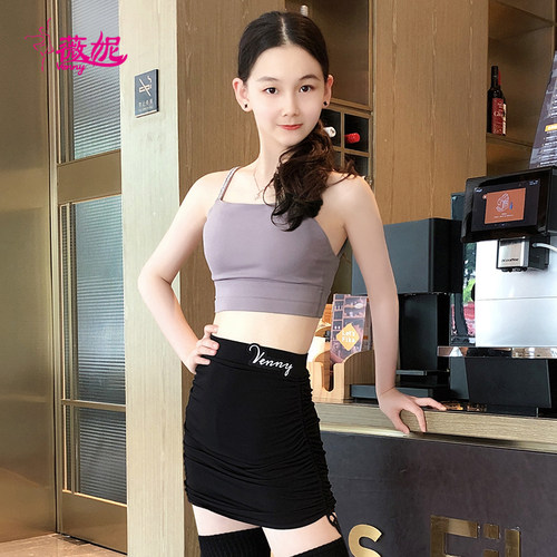 venny薇妮带胸垫美背新款拉丁舞