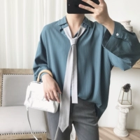 Một chiếc áo chống nắng mùa hè với một tách trà và một chiếc áo sơ mi sọc sọc tối giản màu xanh Guque thơ mộng - Áo áo sơ mi tay ngắn nam