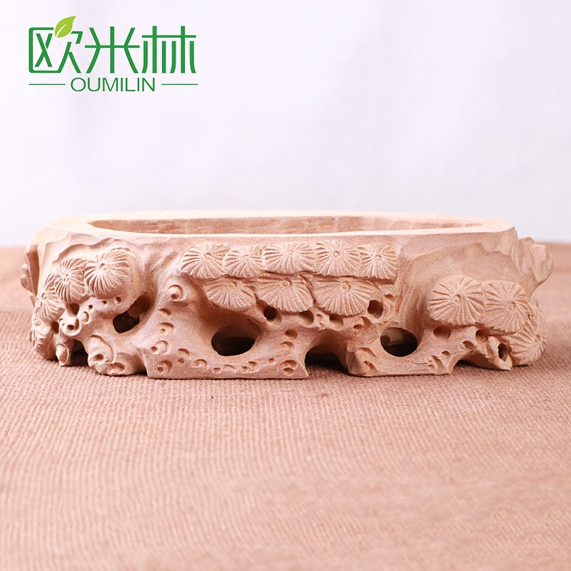 老师傅雕刻创意奇石底座