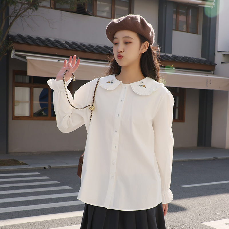 女大童衬衫春秋款2025新款宽松小清新纯棉刺绣衬衣高初中学生上衣
