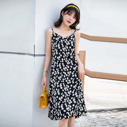 小雏菊无袖连衣裙女2022夏装新款修身显瘦气质裙子V领碎花吊带裙