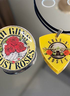 枪炮与玫瑰乐队Guns N' Rose项链吉他拨片配饰枪花摇滚徽章胸针