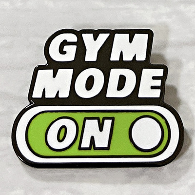 Gym Mode On健身房模式开启金属徽章胸章健身爱好者背包配饰胸针