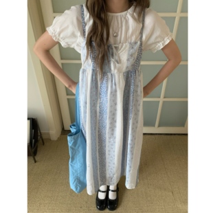 岛屿日记 蓝色度假风夏季少女感轻薄拼接碎花森系吊带裙
