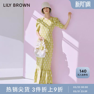 小碎花露肩度假风连衣裙LWNO231210 法式 LILY BROWN春夏款