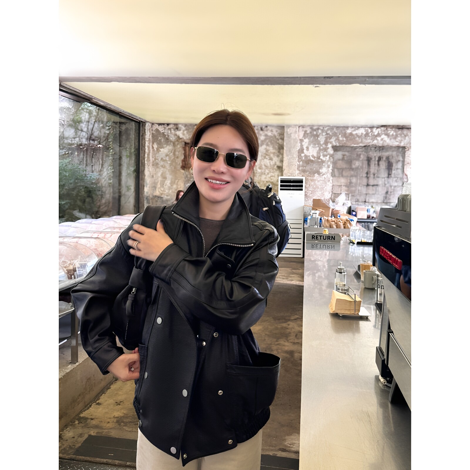 2026新款黑色重工皮衣外套女秋季美式上衣廓形翻领高级感皮夹克