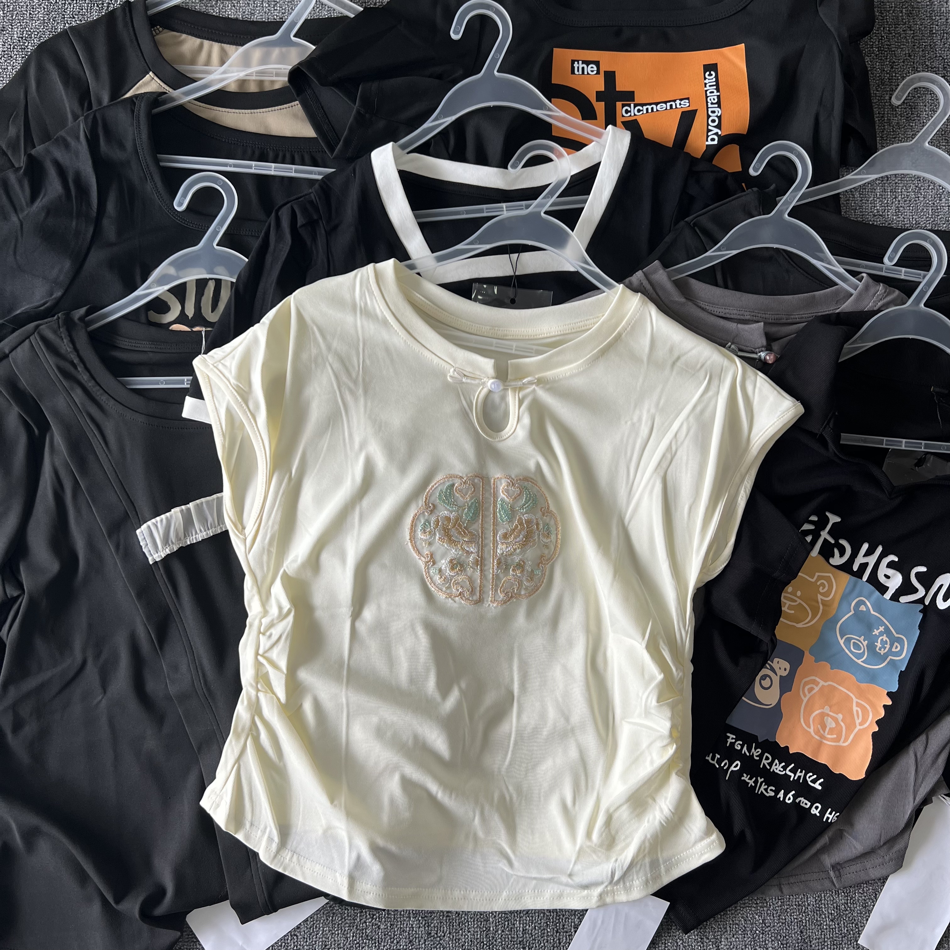 女装夏季女款短袖T恤衫 淑女短袖上衣