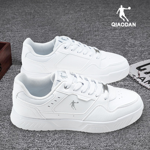 乔丹男款皮面板鞋2026春季新款户外运动休闲防滑减震男士跑步鞋子