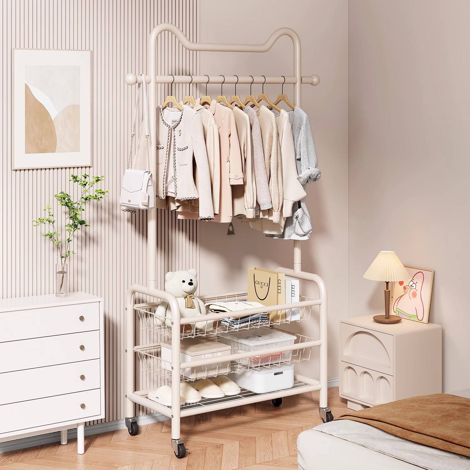 卧室落地挂衣架轻奢家用金属衣帽架可移动多功能收纳架阳台挂衣架