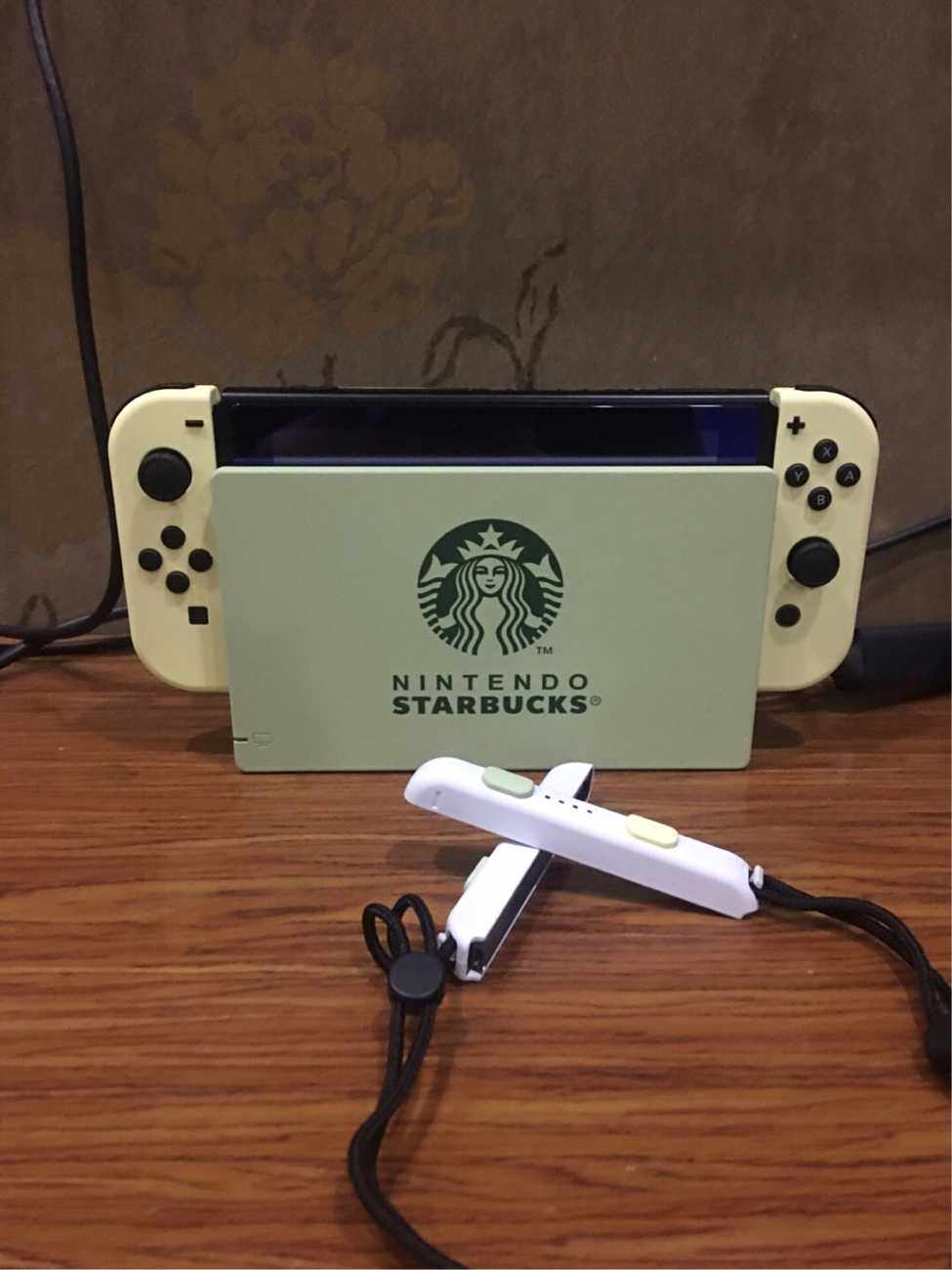 NINTENDO SWITCH LITE 컨트롤러 수리 및 맞춤화 스프레이 페인팅 색상 변경 버튼 쉘 교체 및 보수 상하이
