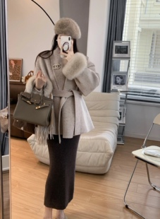 显瘦 真狐狸毛羊毛大衣腰带赫本风气质修身 海宁赵大青 奶咖玫瑰