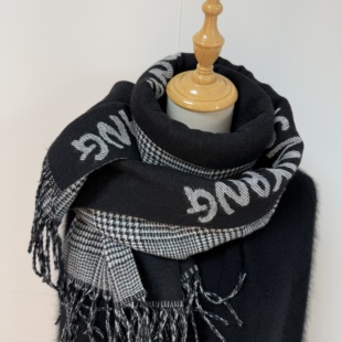 欧美大牌感黑灰色字母双面披肩两用围巾女仿羊绒千鸟格超大保暖厚