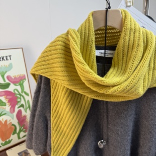 精致小姐姐韩代镂空针织彩色仿羊绒三角巾纯色女士小领巾披肩围脖