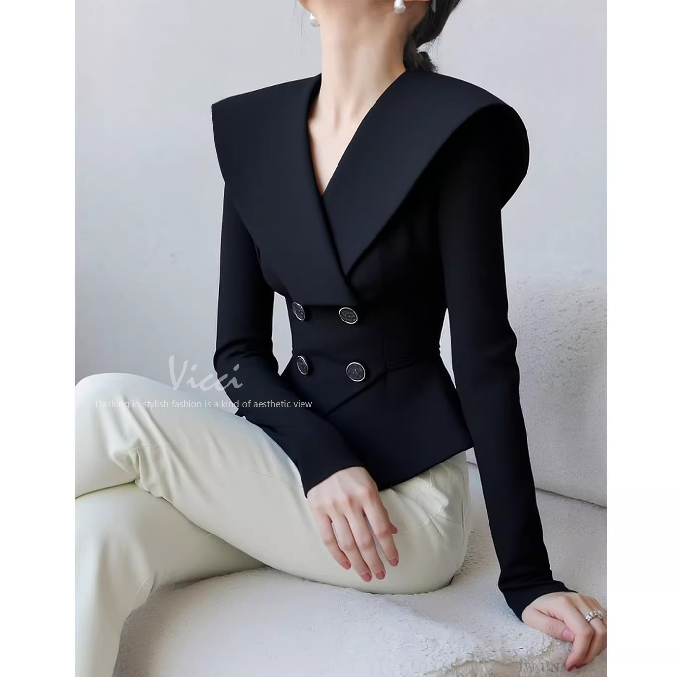 美式大翻领双排扣收腰修身设计感小众黑色西装外套上衣女2025秋冬