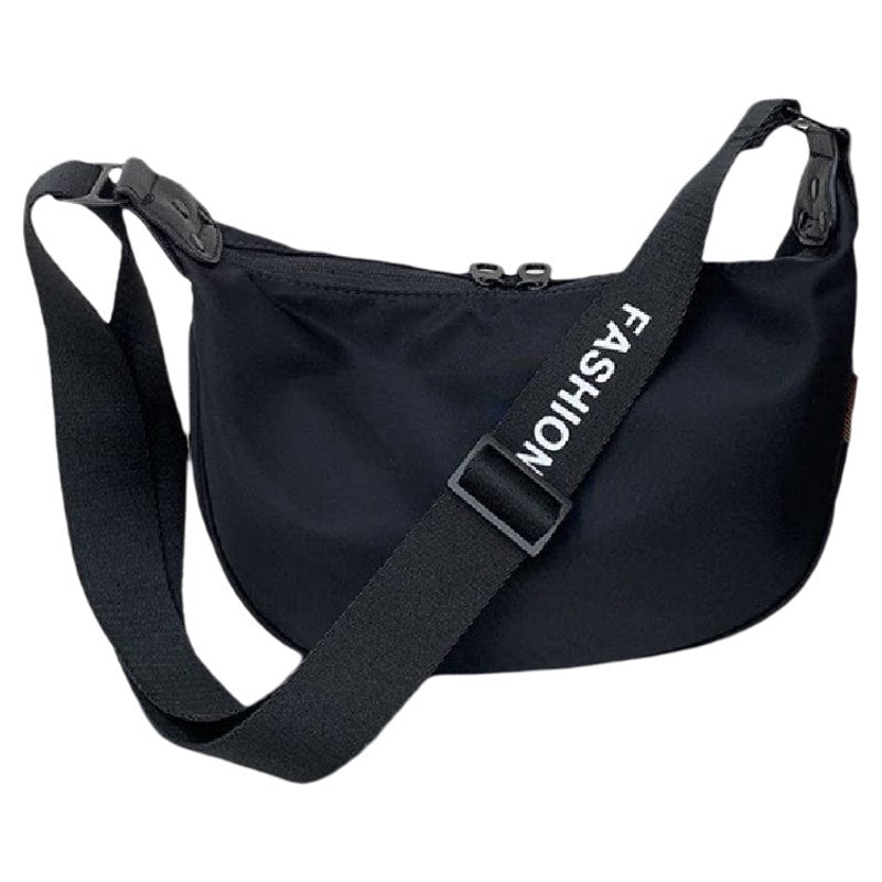 2026字母织带双向拉头饺子形月牙黑色男女单肩斜挎运动风大容量包