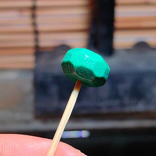 7.65mm无注胶配珠 天然原矿高瓷高色玉化老油绿湖北绿松石隔珠12