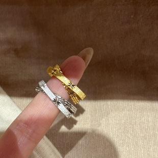 轻奢高级中古双环星芒素圈交叉戒指老钱风百搭精致设计感叠戴指环