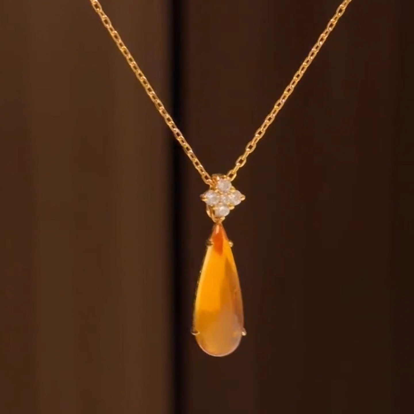 小红书爆款清冷感四叶花项链轻奢气质百搭小众精致锁骨链一件代发