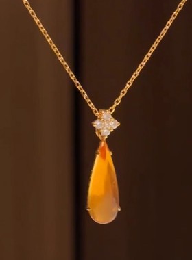 小红书爆款清冷感四叶花项链轻奢气质百搭小众精致锁骨链一件代发