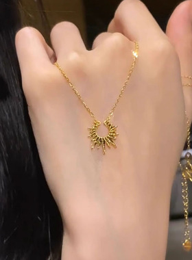 小红书爆款欧美风独特太阳花吊坠项链女高级感锁骨链配饰一件代发