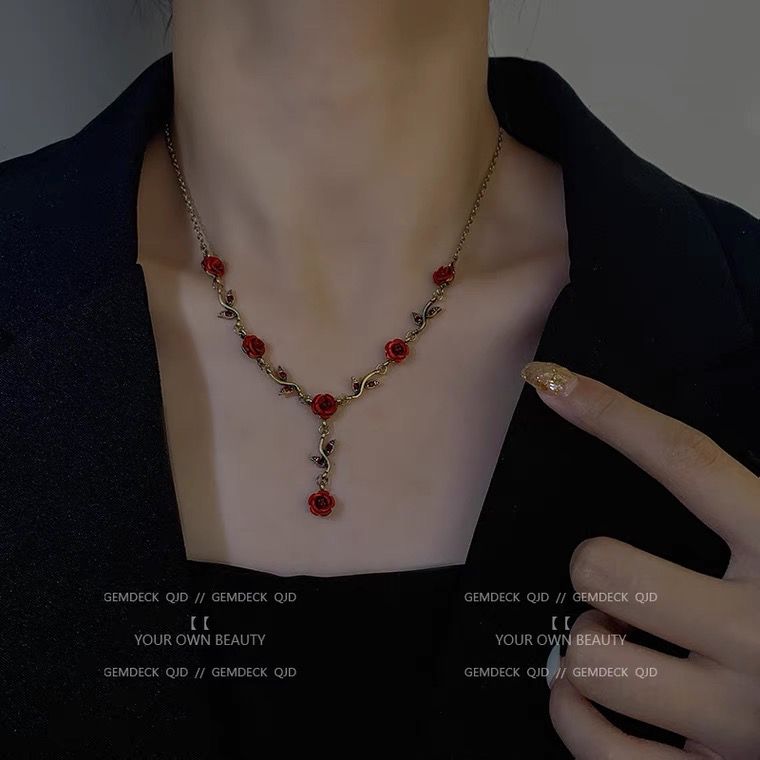 温莎往事/复古浪漫vintage森系玫瑰花项链女锁骨链吊坠高级感饰品