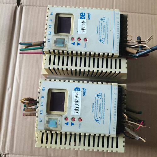 议价伦茨变频器ESMD152L4TXA (15kw) 成色外壳可维修