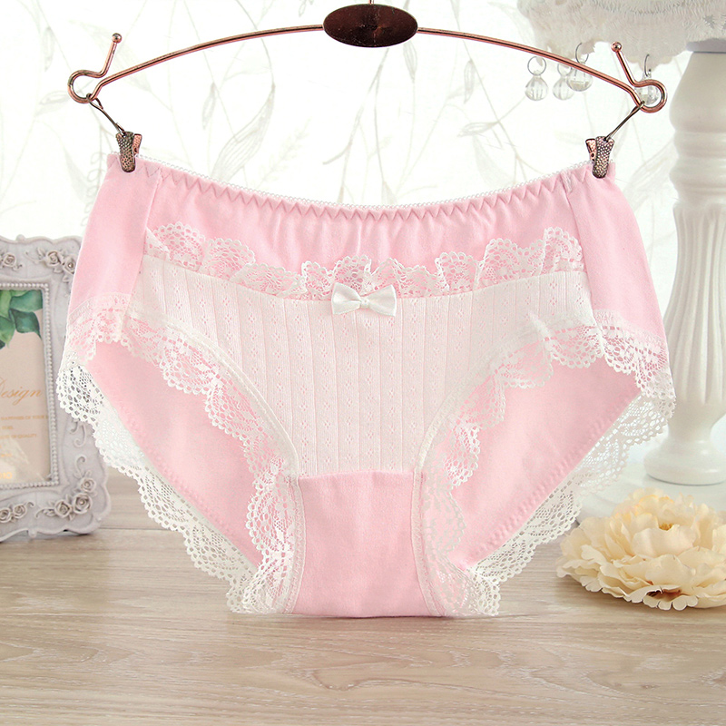 日系中腰全棉质包臀大码三角内裤