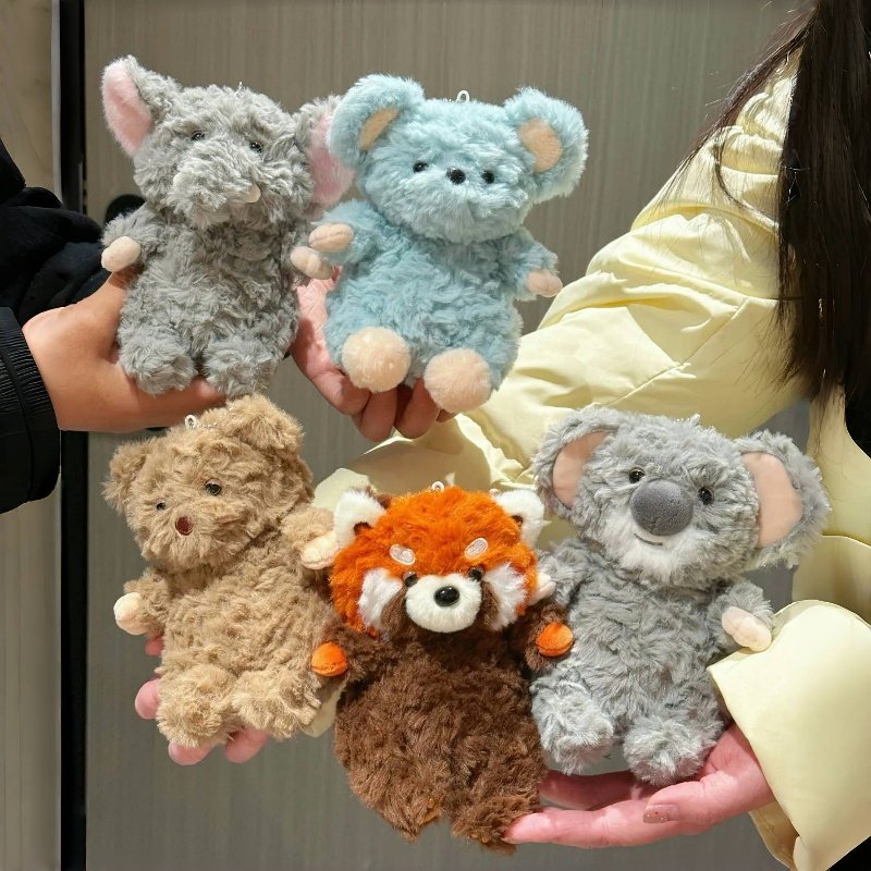 多爱新款懒懒系列小熊猫毛绒挂件大象钥匙扣学生书包挂饰生日礼物