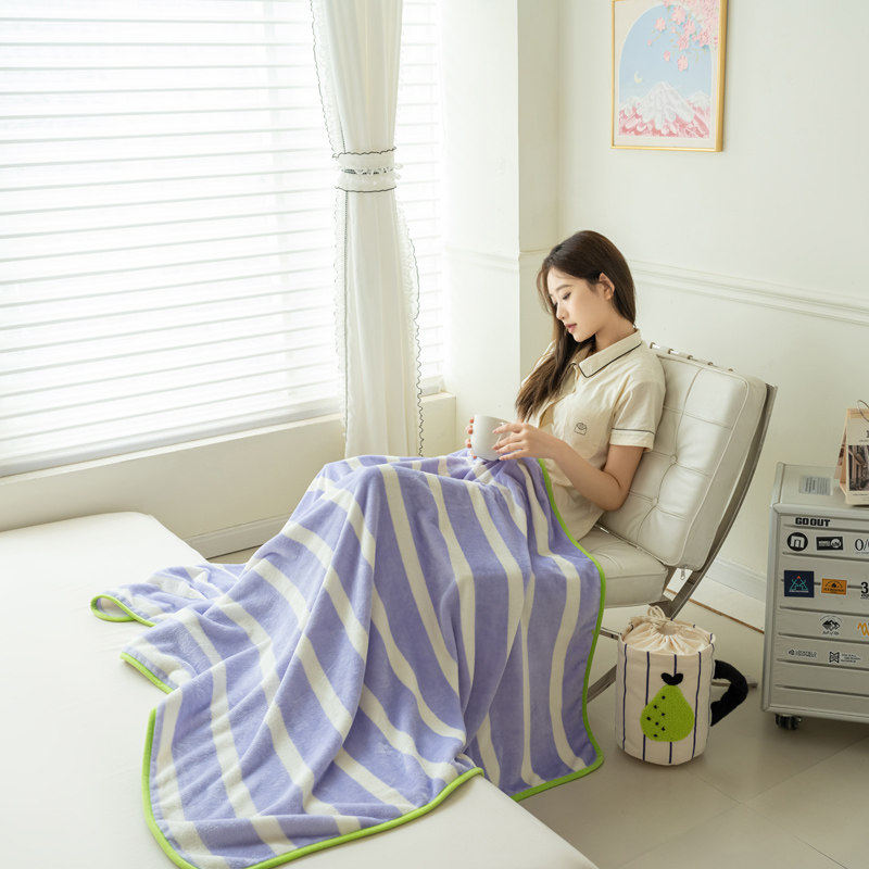 创意毛毯绒毯夏季用礼品午休办公室午睡车载飞机方便携毯子休闲毯