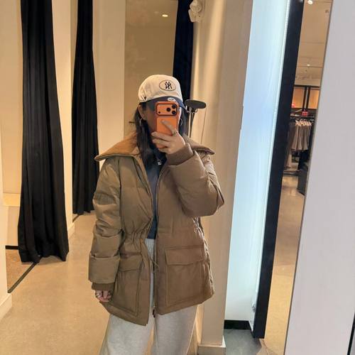 Theory秋冬女95g收腰羽绒服