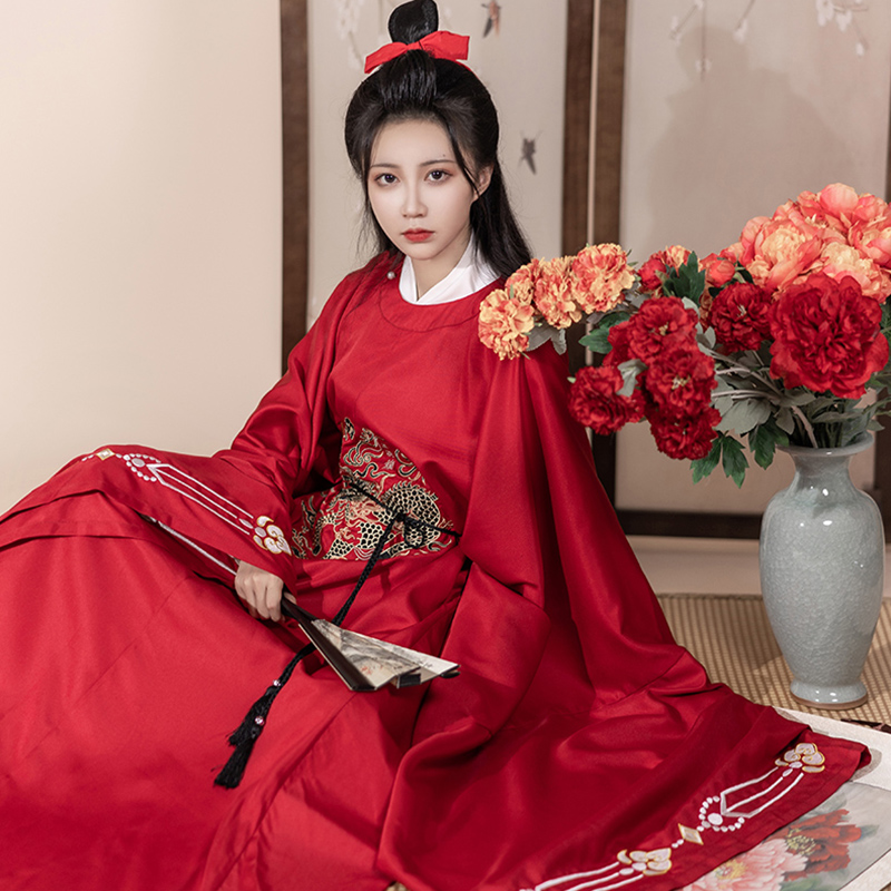 明制汉服王洪旗麒麟圆领汉服长袍