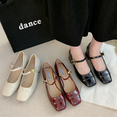 法式小众粗跟单鞋女2024年春新款