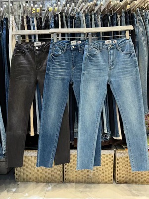 2025秋季新款FSY韩国高腰显瘦四面弹力紧身小脚百搭九分牛仔裤女