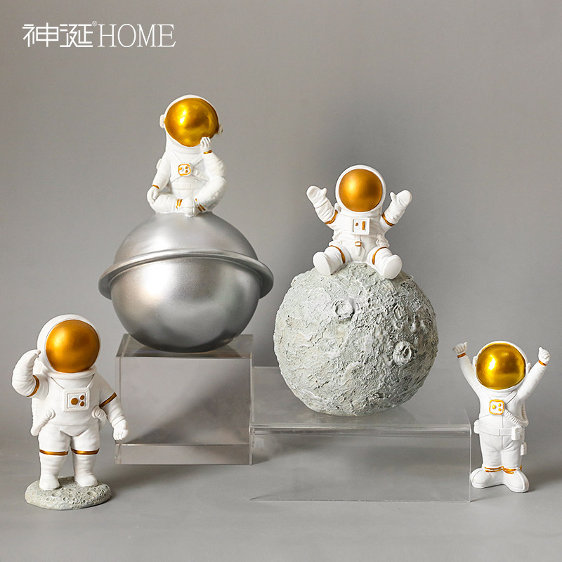 đồ gỗ trang trí tại hà nội Phi hành gia đồ trang trí sáng tạo phi hành gia máy tính để bàn văn phòng dễ thương chữa bệnh phòng khách nội thất nhỏ trang trí nhà cửa đồ dùng trang trí gỗ 	đồ trang trí bằng gỗ đẹp	